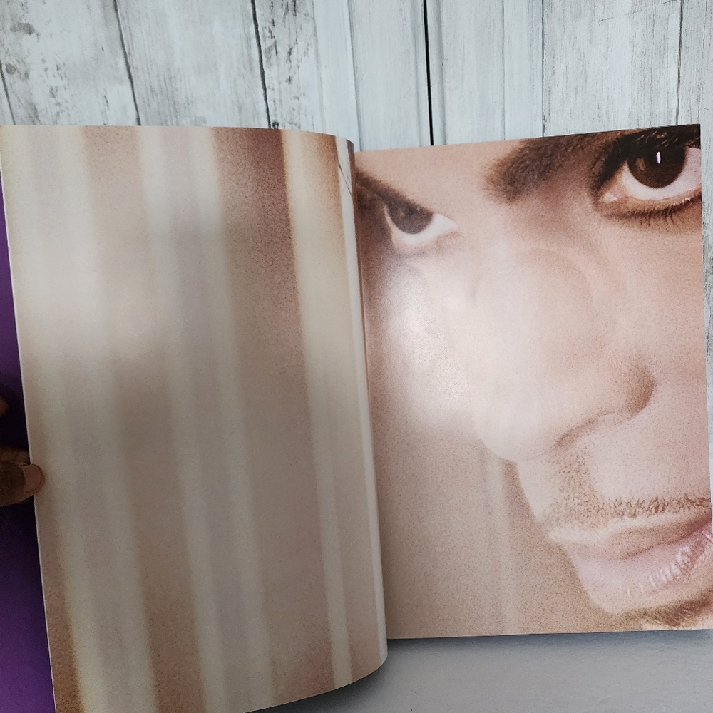 PRINCE Book - Picture 5 of 10